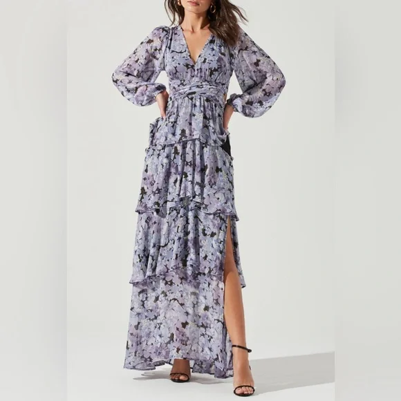 ASTR THE LABEL Anora Maxi Dress in Black & Purple Floral, size sm, 3 tiers - Picture 3 of 9